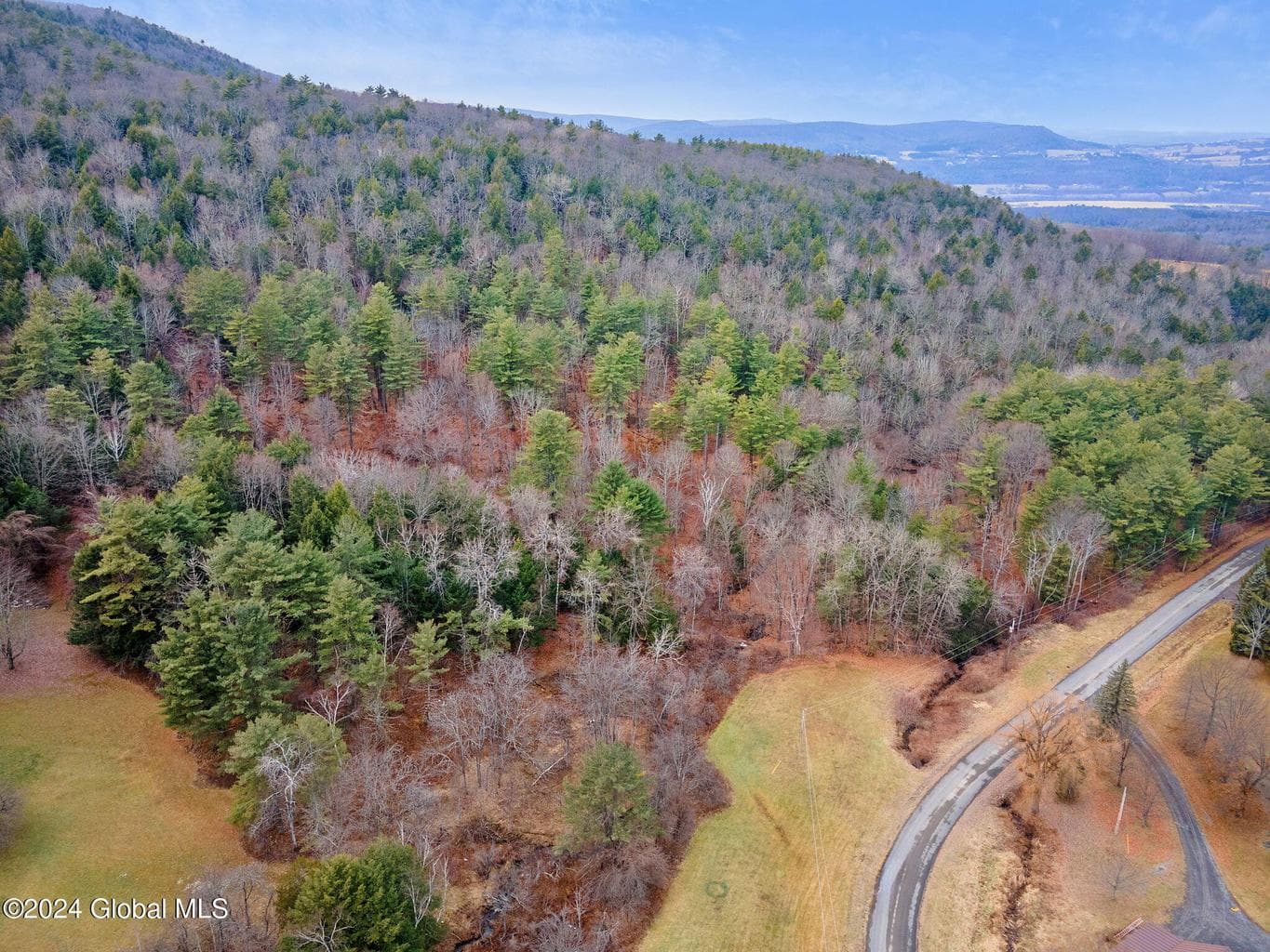 L18.1 Engle Road — photo 1