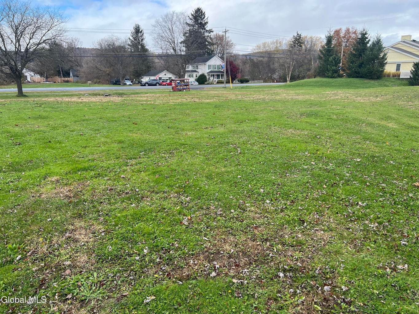 184 Main Street — photo 2