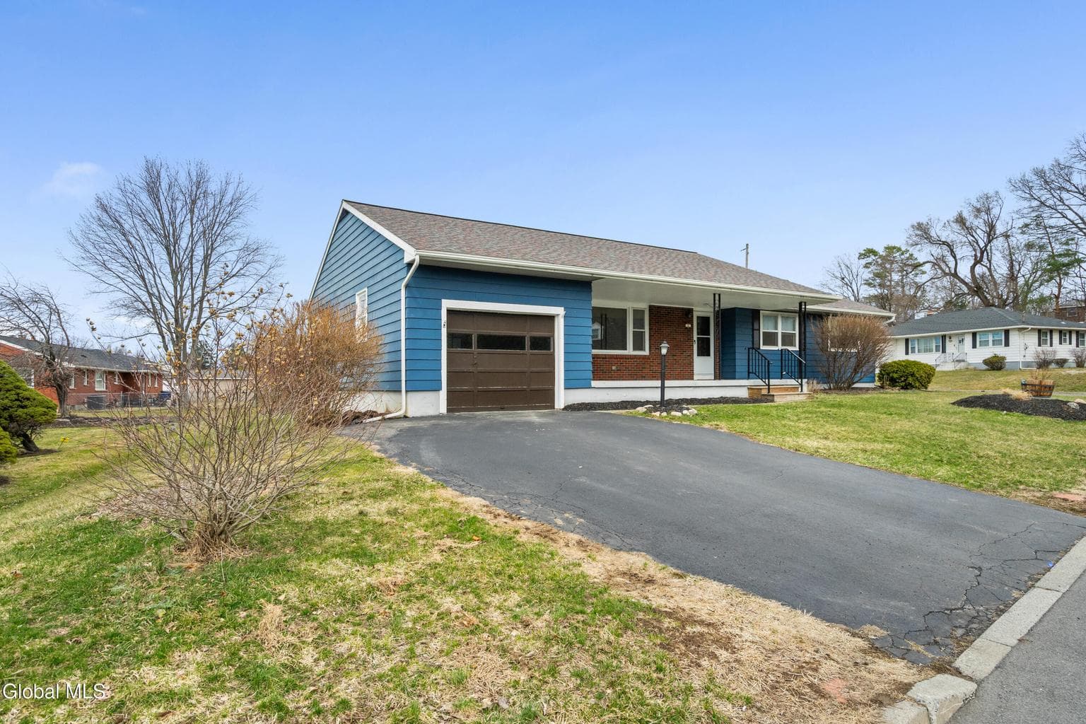 5 Hadden Lane — photo 2